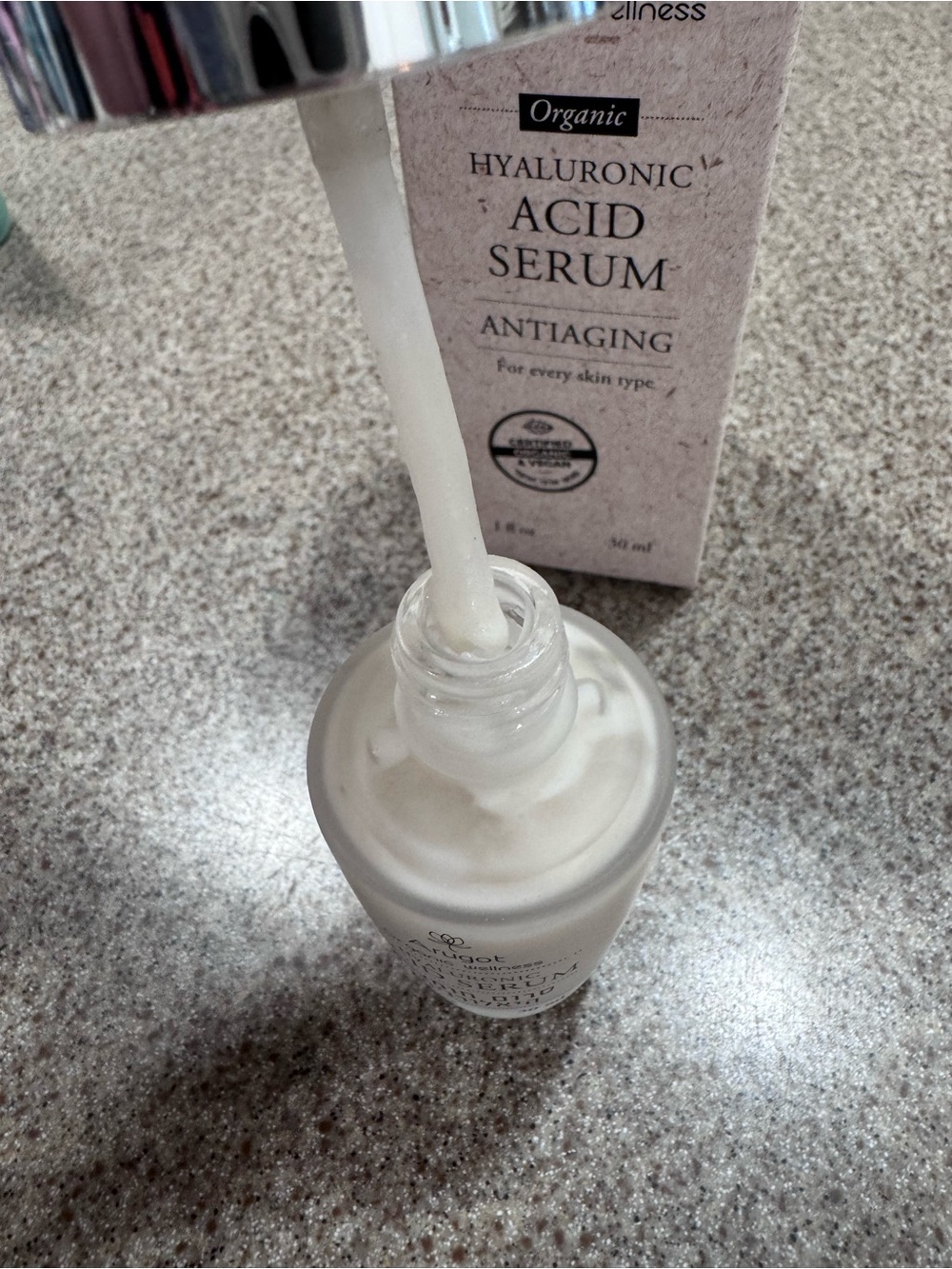 Arugot Organic Hyaluronic Acid Serum - Antiaging Hydration (30 ml) - Picture 3 of 3
